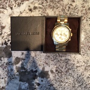 Michael Kors MK5055 Gold-tone Watch